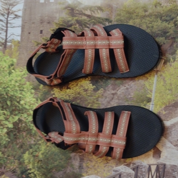 TEVA mauve sandals size 9.5? - Picture 2 of 6